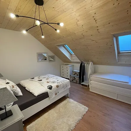 Sijkovsky * Stará Lesná